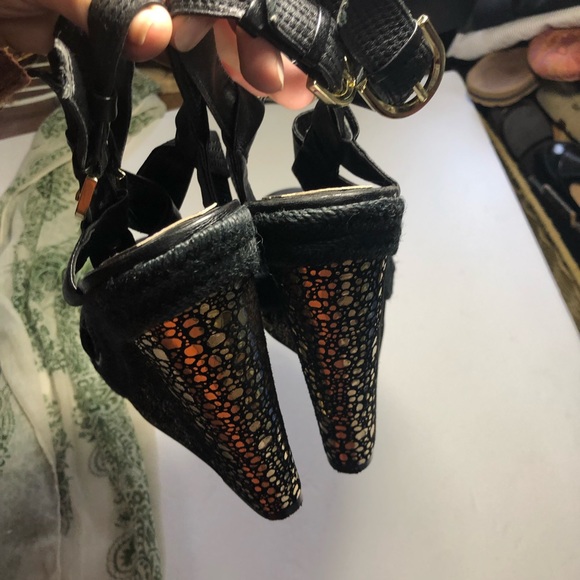 Donald J Pliner DMSX Michelle Platform Sandals 9.5 - Picture 5 of 8